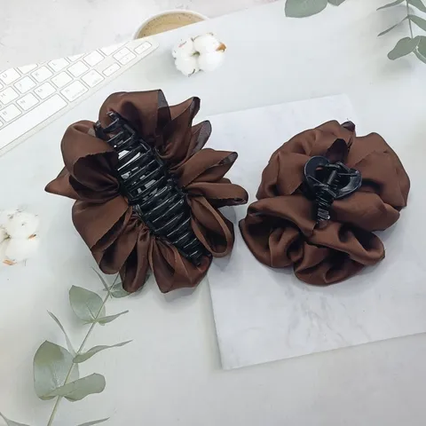Français Minimaliste Couleur Unie Satin Pince à Cheveux Grande Shark Clip Accessoires de Coiffure Plissés pour Femmes