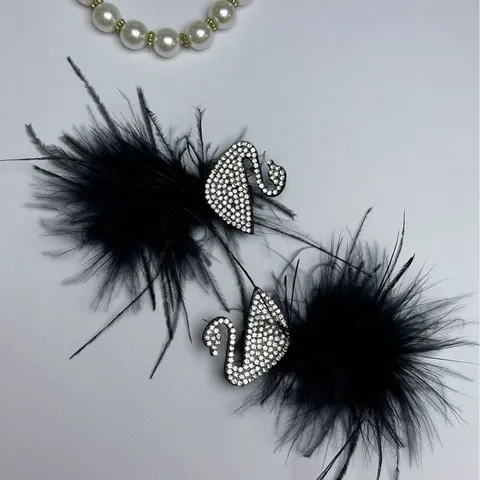 Elegant Rhinestone Swan Hair Clip Black Ostrich Feather Duckbill Hair Clip For Women Fashion Hair Styling