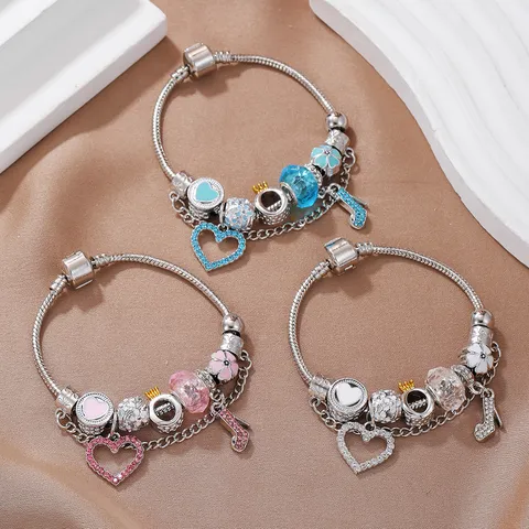 Bracciale con Ciondoli a Forma di Cuore e Tacchi Alti Fai-da-te per Donna Lega Argento Strass Smalto Perline Catena Serpente Gioielli