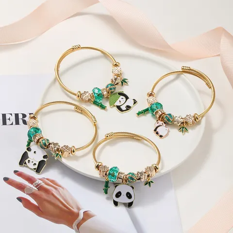 Bracciale Rigido in Filo di Acciaio Inossidabile Fai da Te Unisex Cartone Animato Smalto Verde Panda Bambù Pendente Braccialetto Etnico Moda Gioielli