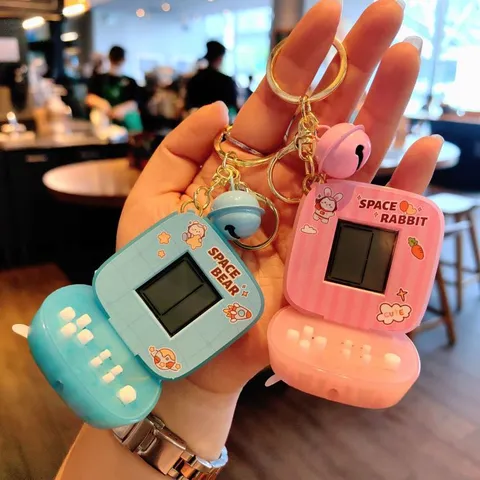 Mini Retro Game Console Keychain Cute Plastic Pocket Handheld Electronic Video Arcade Toy Pendant Keyring With Bell For Friends Kids Gift