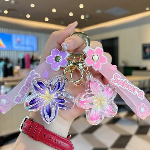 Creative Plumeria Liquid Quicksand Keychain Cute Acrylic Floating Flower Bag Pendant Glitter Keyring For Couples Gift