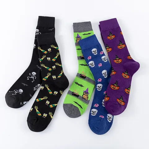 Men's Halloween Skull Pumpkin Cotton Crew Socks Novelty Casual Long Socks Breathable Sweat-Absorbent Sports Socks For Men