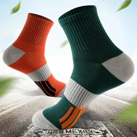 Unisex Athletische Crew Socken Atmungsaktive Baumwollmischung Sport Laufen Basketball Training Mid Tube Socken Für Damen Herren