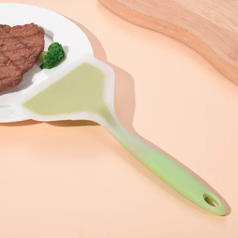 Wide Silicone Spatula Non-Stick Heat Resistant Tamagoyaki Turner For Kitchen Cooking Pancake Omelette Beef Steak Flipping Modern Minimalist Kitchenware