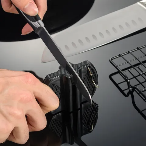 Mini Aiguiseur de Couteau Portable Outil d'Affûtage de Cuisine Rapide Avec Acier au Tungstène et Poignée en Plastique ABS Pour Maison Extérieur