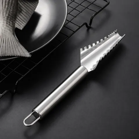 Stainless Steel Fish Scaler Scraper Kitchen Tool With Serrated Blade And Hanging Hole For Seafood Cleaning