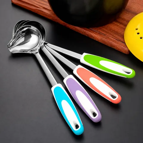 Stainless Steel Oil Pouring Spoon Kitchen Cooking Soup Spoon With Non-Slip Handle Side-Spout Gravy Ladle