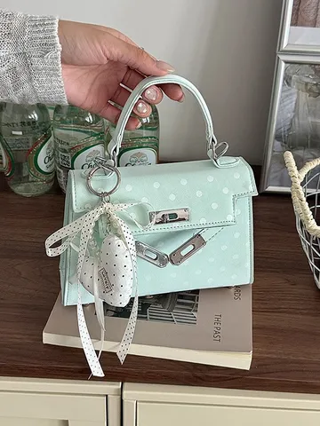 Mode Punkte Damen Umhängetasche PU Leder Retro Top Griff Schultasche Elegante Henkeltasche Mit Herzanhänger