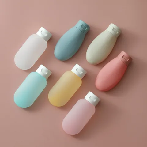 Flaconi Dosatori per Cosmetici in Plastica PE Stile Nordico Contenitore da Viaggio Spremibile Set di Flaconi