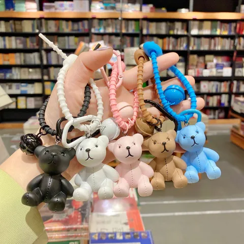 Schattige Cartoon Hars Pop Beer Sleutelhanger Mode Auto Sleutelhangers Ring Bel Charm Mooie Tas Hanger Sieraden Cadeau