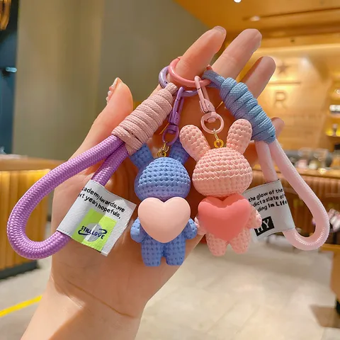 Cute Cartoon Resin Heart Rabbit Keychain Fashion Car Key Chain Couples Bag Pendant Charm Accessories Ornament