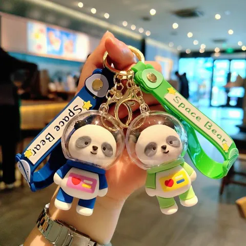 Niedlicher Weltraum Panda Schlüsselanhänger Astronaut Bär Puppe Schlüsselbund Cartoon Tasche Anhänger Auto Schlüsselring Süßes Tägliches Geschenk