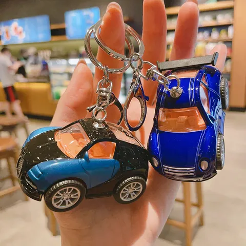 Mini Portachiavi per Auto Sportiva in Lega con Ritorno Metallo Modello Auto da Corsa Anello Chiave Borsa Ciondolo Gioiello