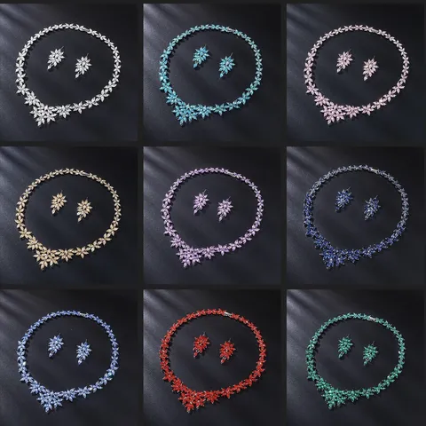 Élégant Parure de Bijoux Collier et Boucles d'Oreilles en Alliage avec Strass Floraux Luxe Design de Vigne en Cristal pour Mariage Banquet Femme