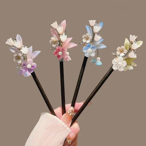 Neo-Chinese Ancient Style Wooden Hair Stick With Rhinestone Flower Long Tassel Elegant Hanfu Cheongsam Hair Accessories For Women Jewelry