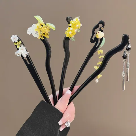 New Chinese Style Wooden Hair Stick Vintage Tassel Hairpin Floral Hair Accessories For Women Daily Commuting Hanfu Styling
