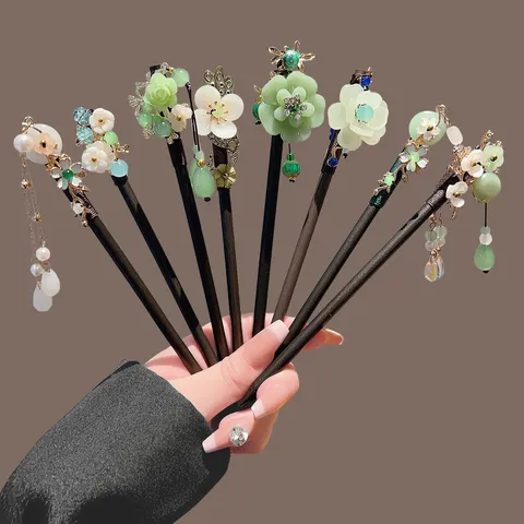 New Chinese Style Wooden Hair Stick Vintage Floral Tassel Hairpin Elegant Hanfu Qipao Hair Accessories For Women