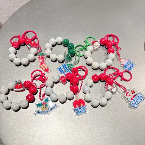 Creatieve Acryl Kerstboom Drijfzand Sleutelhanger Schattige Kralen Armband Tas Hanger Kerstman Sneeuwpop Sleutelhanger Cadeau