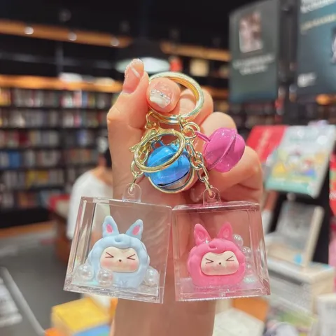 Cute Acrylic Quicksand Keychain Floating Cartoon Figurine Bag Pendant Clear Square Liquid Keyring With Bell Ornament For Gift Unisex Accessories