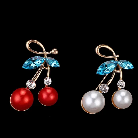Sweet Alloy Cherry Brooch Pin With Rhinestone Embellishment Artificial Pearl Fruit Corsage Jewelry For Women Wedding Party Clothing Accessory