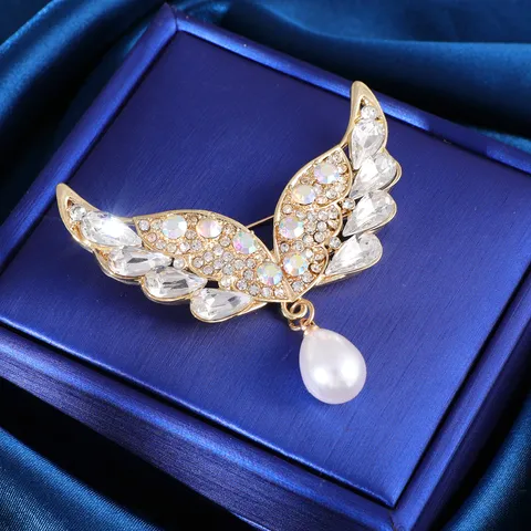 Broche Ailes d'Ange en Alliage Strass Perle Artificielle Minimaliste Plaqué Or Bijou de Mode Cadeau Pour Hommes Femmes