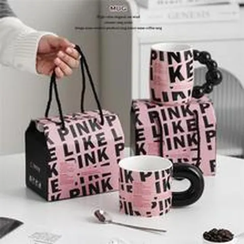 Taza de Café de Cerámica Creativa Lindo Menaje de Cocina Rosa Con Mango de Cuentas Único Taza Novedad Para Hogar Oficina Uso Diario