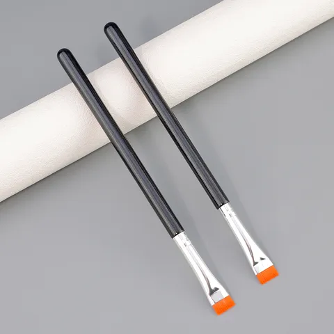 Ultra Thin Blade Flat Eyeliner Brush Wood Handle Synthetic Fiber Bristles Eyebrow Concealer Makeup Brush Cosmetic Tool