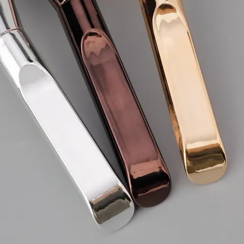 Professional Makeup Brush Flat Foundation Brush Soft Synthetic Fiber Makeup Tool For Liquid Foundation And Concealer Application