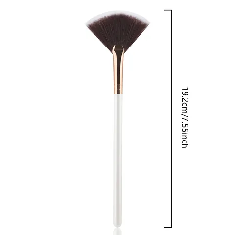 Professional Fan Makeup Brush Flame Highlighter Brush Soft Synthetic Fiber Wood Handle Facial Cosmetic Tool