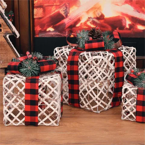 Christmas Iron Art Gift Box Decoration Set With Plaid Bowknot Pinecone Ornaments Holiday Festive Party Props Indoor Desk Display Decor