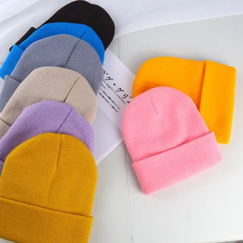 Unisex Invierno Cálido Gorro de Punto Color Sólido Casual Suave Elástico Con Vuelta Acanalada Para Hombres Y Mujeres