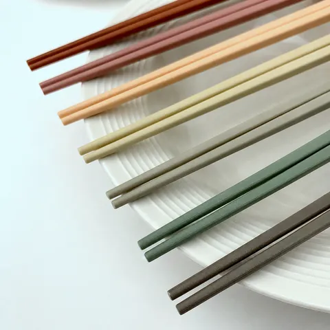 Japanese Style Chopsticks Reusable Anti-Slip High Temperature Resistant PET Chopsticks For Home Kitchen Tableware Dinnerware