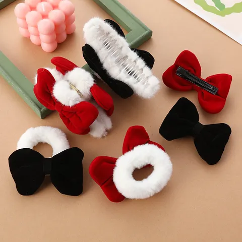 Sweet Velvet Bowknot Hair Clip Elegant Plush Trim Hair Claw Cute Hair Tie Princess Style Hairpin Headwear For Women Party Accessories