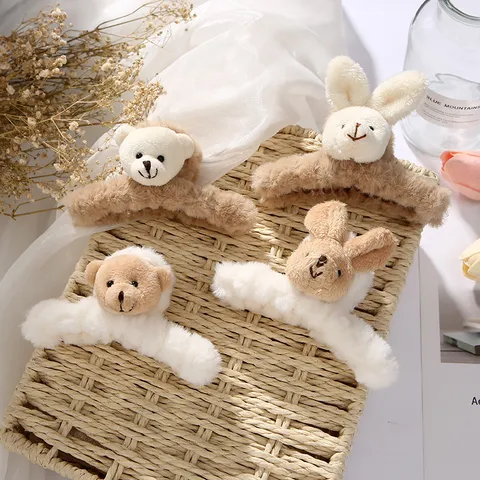 Cute Plush Bear Rabbit Hair Claw Large Fluffy Faux Fur Shark Clip Sweet Animal Hair Accessories For Women Girls Daily Styling