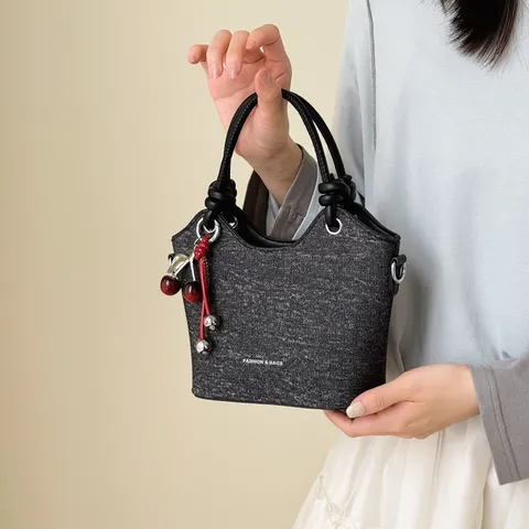 Γυναικείο Fashion Bucket Bag Casual Commuter Handbag Chic Ύφασμα Shoulder Crossbody Bag Με Χαριτωμένο Μεταγιόν Κεράσι
