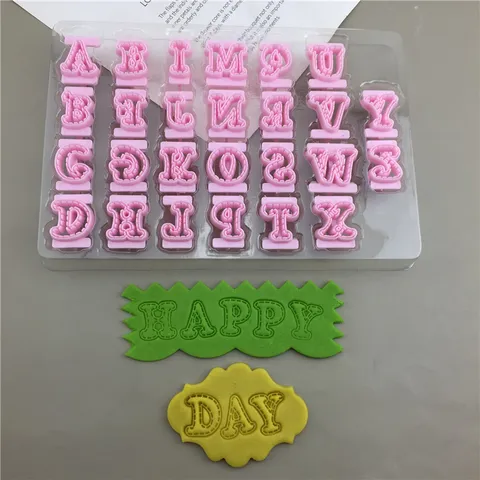 Cartoon Hoofdletters Plastic Persmallen Alfabet Koekje Biscuit Fondant Vorm Set Klei Handgemaakte Snijden Ambachtelijke Tool