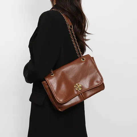 Bolso Tote de Cadena para Viajes Pendulares de Diseño de Nicho Mujeres Moda Bolso de Hombro de Cuero PU Gran Capacidad Bolso Cruzado