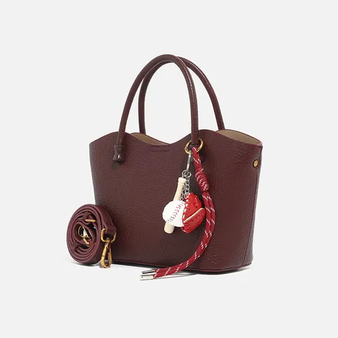 Bolso Bandolera Casual de Cuero PU para Mujer Moda Color Sólido Bolso Tote de Hombro Con Colgante de Béisbol Bolso Diario