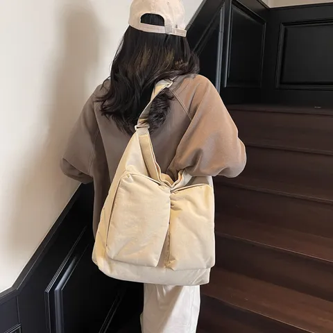 Casual Canvas Crossbody Bag Large Capacity Solid Color Shoulder Bag Multi-Pocket Commuter Bag For Women And Men