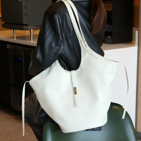 Large Capacity PU Leather Tote Bag For Women Casual Commuter Shoulder Handbag Urban Minimalist Work Bag