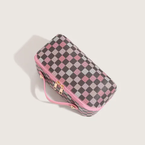 Waterproof PU Leather Large Capacity Makeup Bag Travel Toiletry Organizer Portable Handbag Checkered Cosmetic Bag For Women