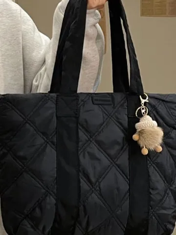 Fashion Quilted Down Tote Bag For Women Large Capacity Casual Commuting Shoulder Bag Soft Nylon Shopping Handbag