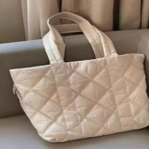 Fashion Quilted Down Tote Bag For Women Large Capacity Casual Commuting Shoulder Bag Soft Nylon Shopping Handbag