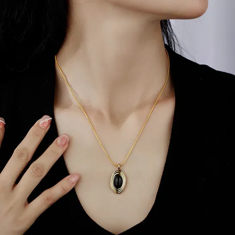 Collier Long en Cuivre Agate Noire Femme Chaîne Serpent Réglable Pendentif Géométrique Plaqué Or Argent Bijoux Fantaisie