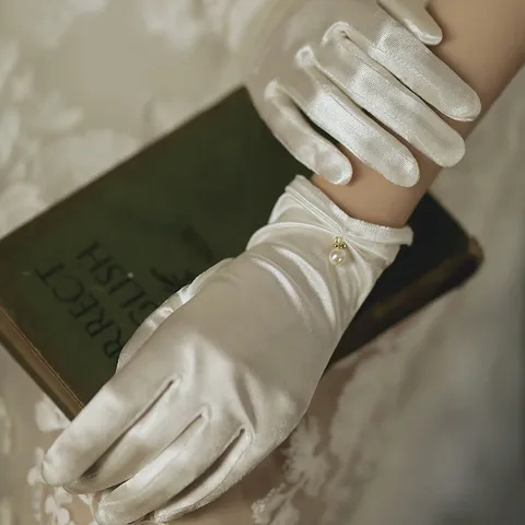 Femmes Élégants Gants de Mariage en Satin Nœud Perle Décor Gants Courts de Mariée Fête Soirée Accessoires de Robe
