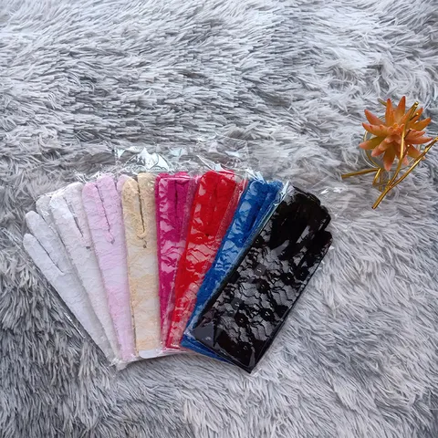 Gants de Protection Solaire en Dentelle Élastique pour Femmes Gants Courts Ajourés Floraux pour Conduite d'Été Accessoires de Fête de Mariage