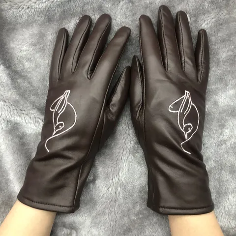 Women Winter Warm Touch Screen Gloves Cute Cartoon Animal Embroidered Faux Leather Cycling Thermal Gloves