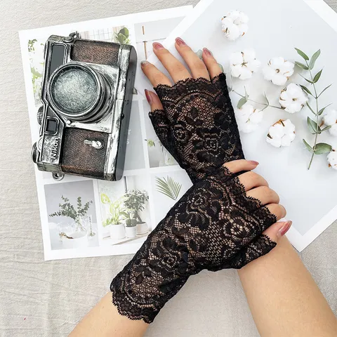 Gants Demi-Doigts en Dentelle pour Femmes Protection Solaire Été Cyclisme Extérieur Conduite Floral Ajouré Gants Respirants