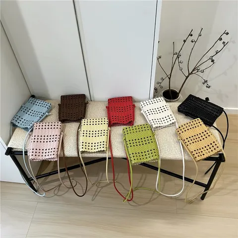 Borsa a Tracolla Traforata Intrecciata per Cellulare in Pelle PU Mini Borsa Quadrata Casual per Commuting Giornaliero